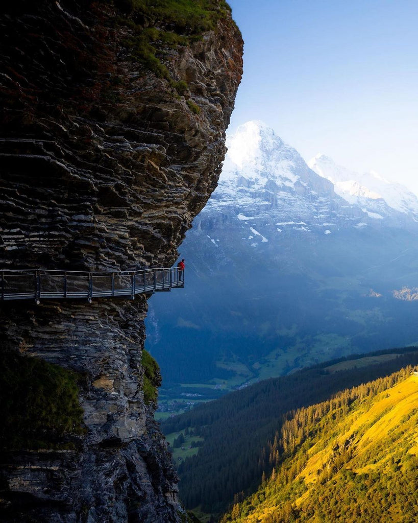 Virtual Travel Around The Amazing Switzerland