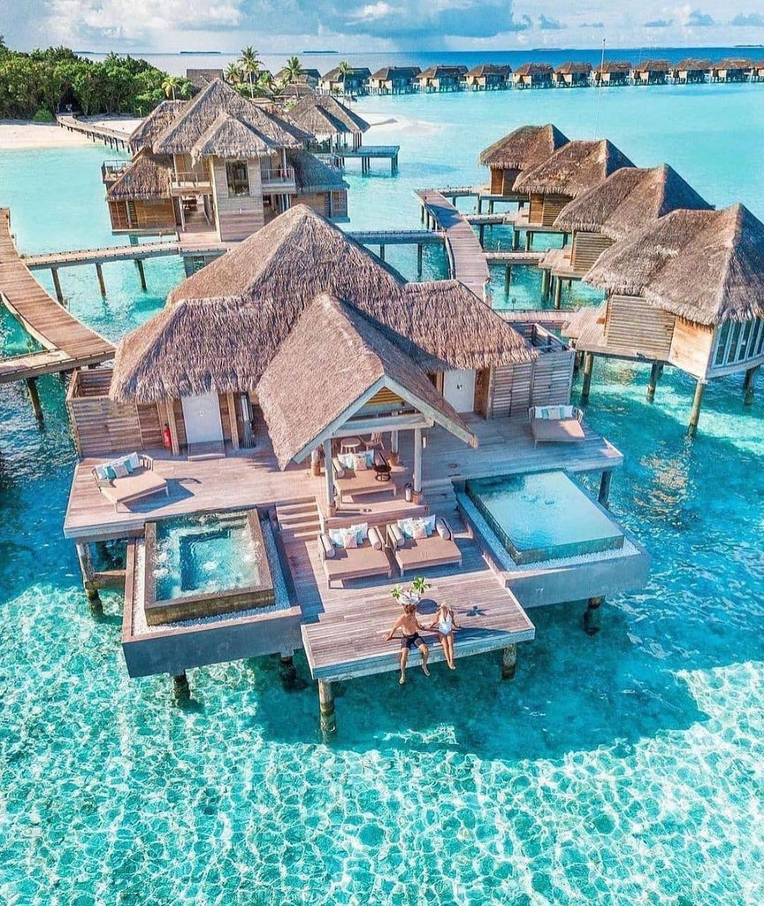 Virtual Wandering Around The World With Us