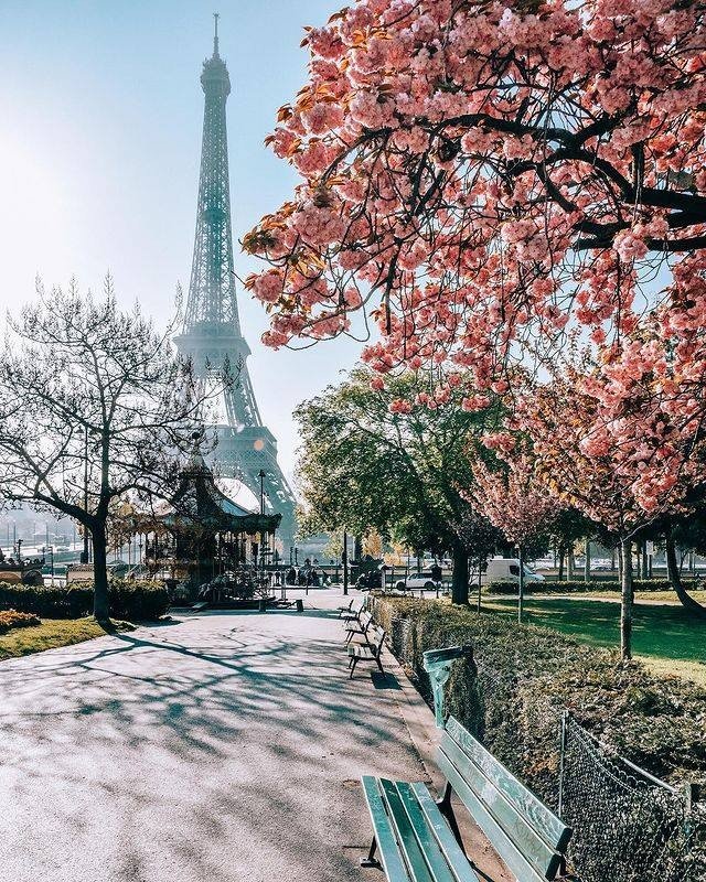 Daily Videos Travel Around The World ( April 29 )